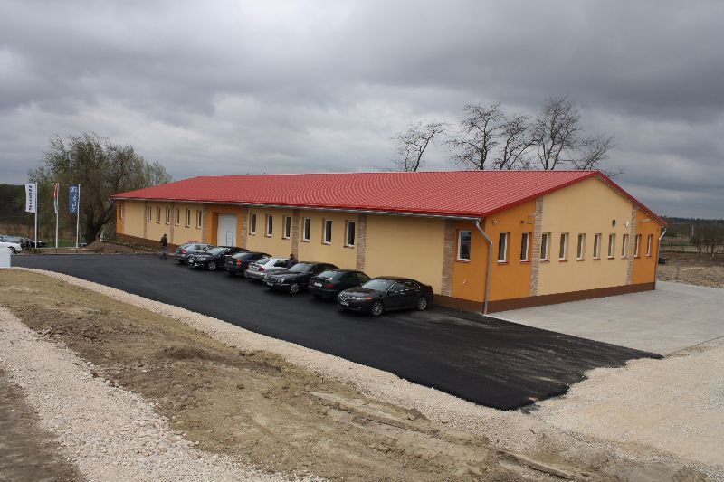Mezőszilas Üzemépület