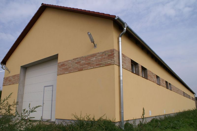 Mezőszilas raktárépület