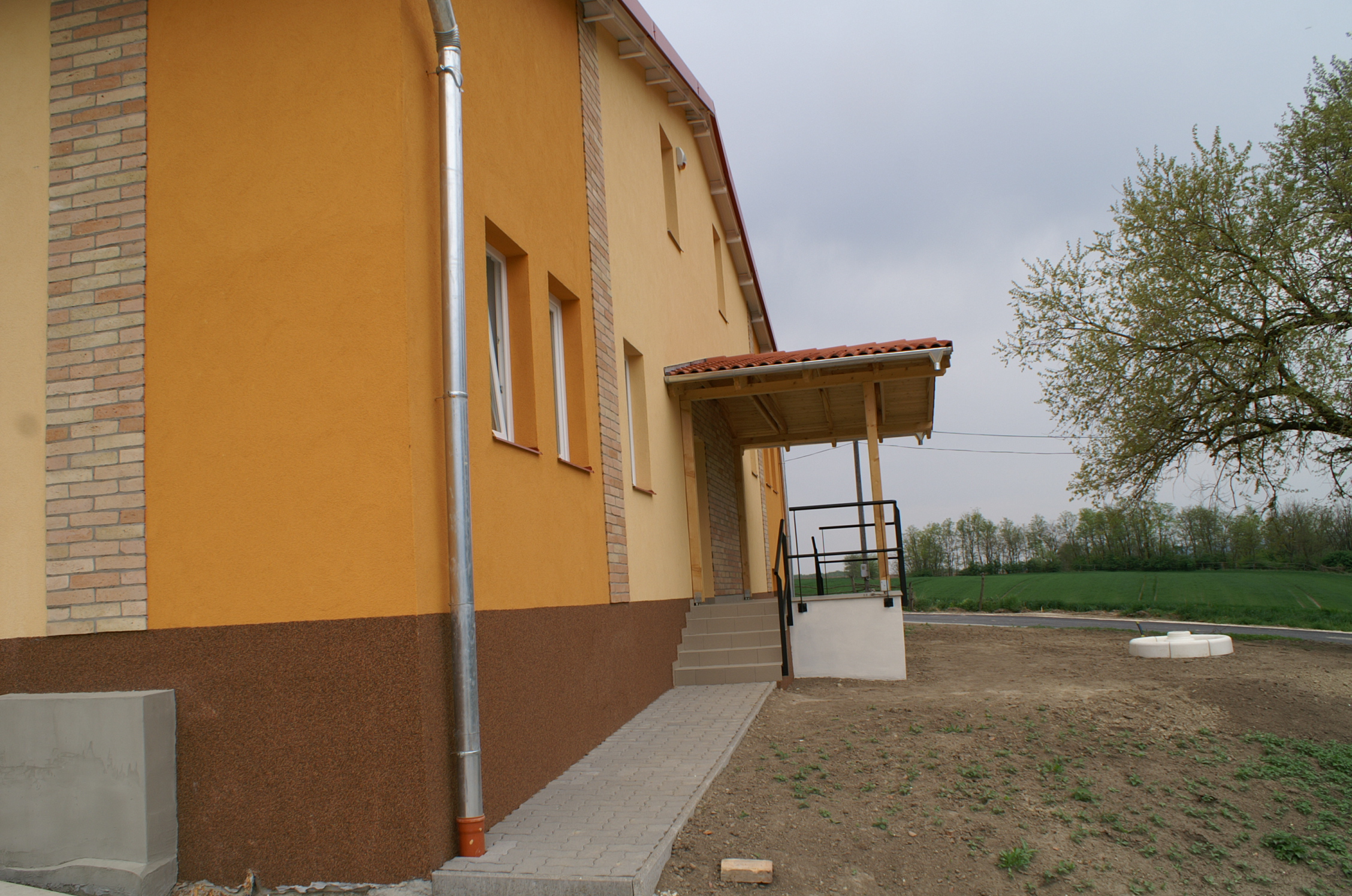 Mezőszilas Üzemépület